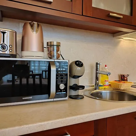 Apartment 3 Next To The Lift *